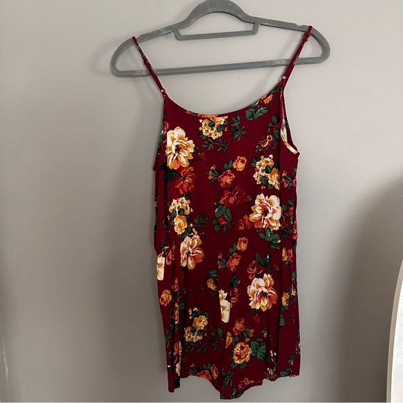 Maroon Floral Romper - Picture 5 of 5